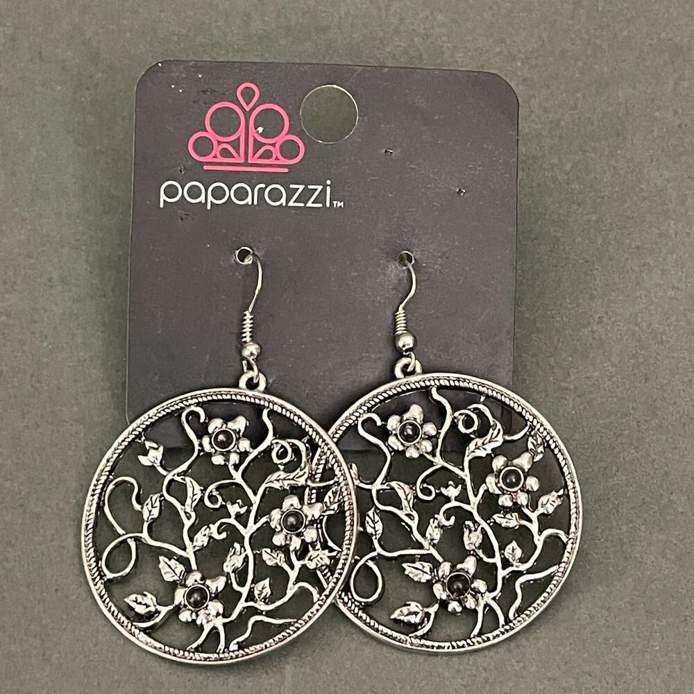 Paparazzi Black Gun-metal Filigree Women's Fashion Round‎ Dangling Earrings NWT